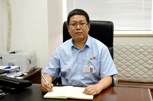 “哈電榜樣”們——說(圖3) “哈電榜樣”們——說(圖3)